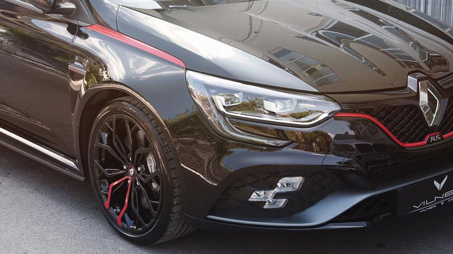 Детали экстерьера Renaul Megane R.S. by Vilner 2018 года  (фото 6 из 15)